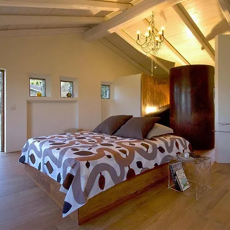 Holiday home Stunning In With Swimming Pool